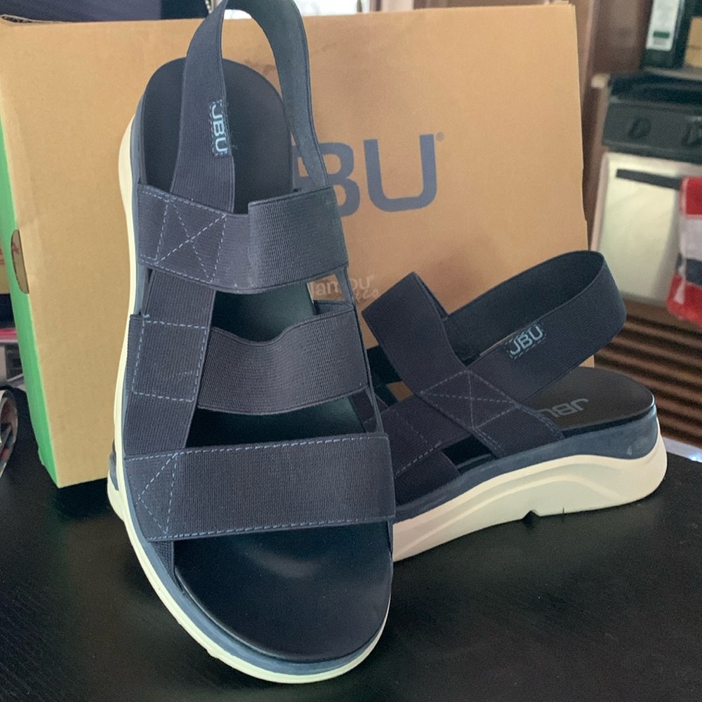 JBU Eva  sandals.